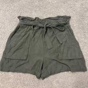 Zara utility shorts